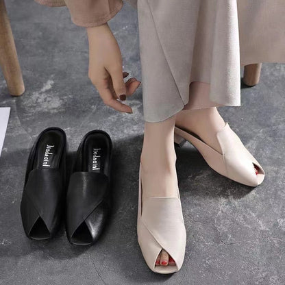 Classic Vintage & Enduringly Stylish Sandals
