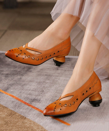 Well Tailored Heels with a Graceful Silhouette