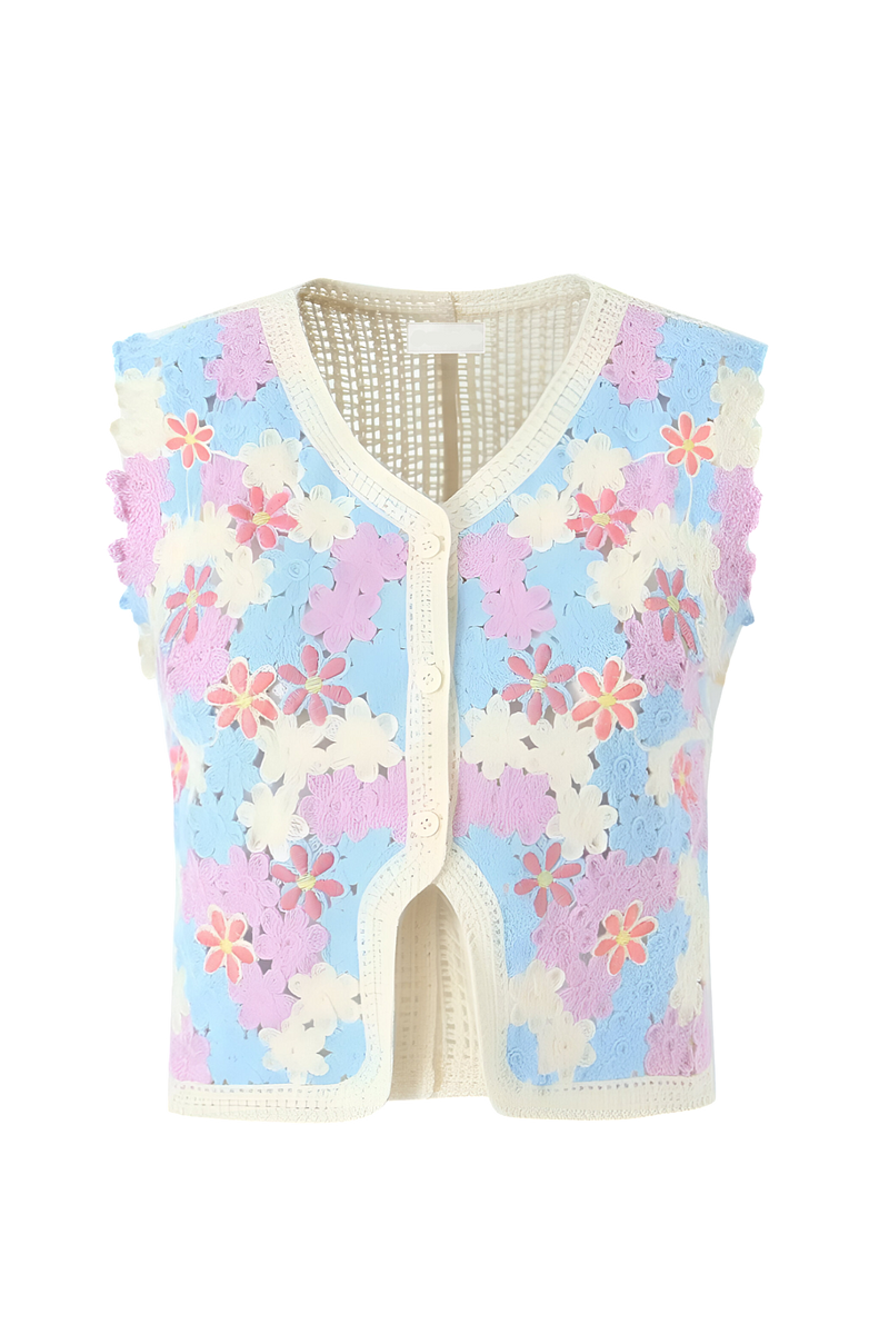 Effortlessly Elegant Top with a Timeless Design