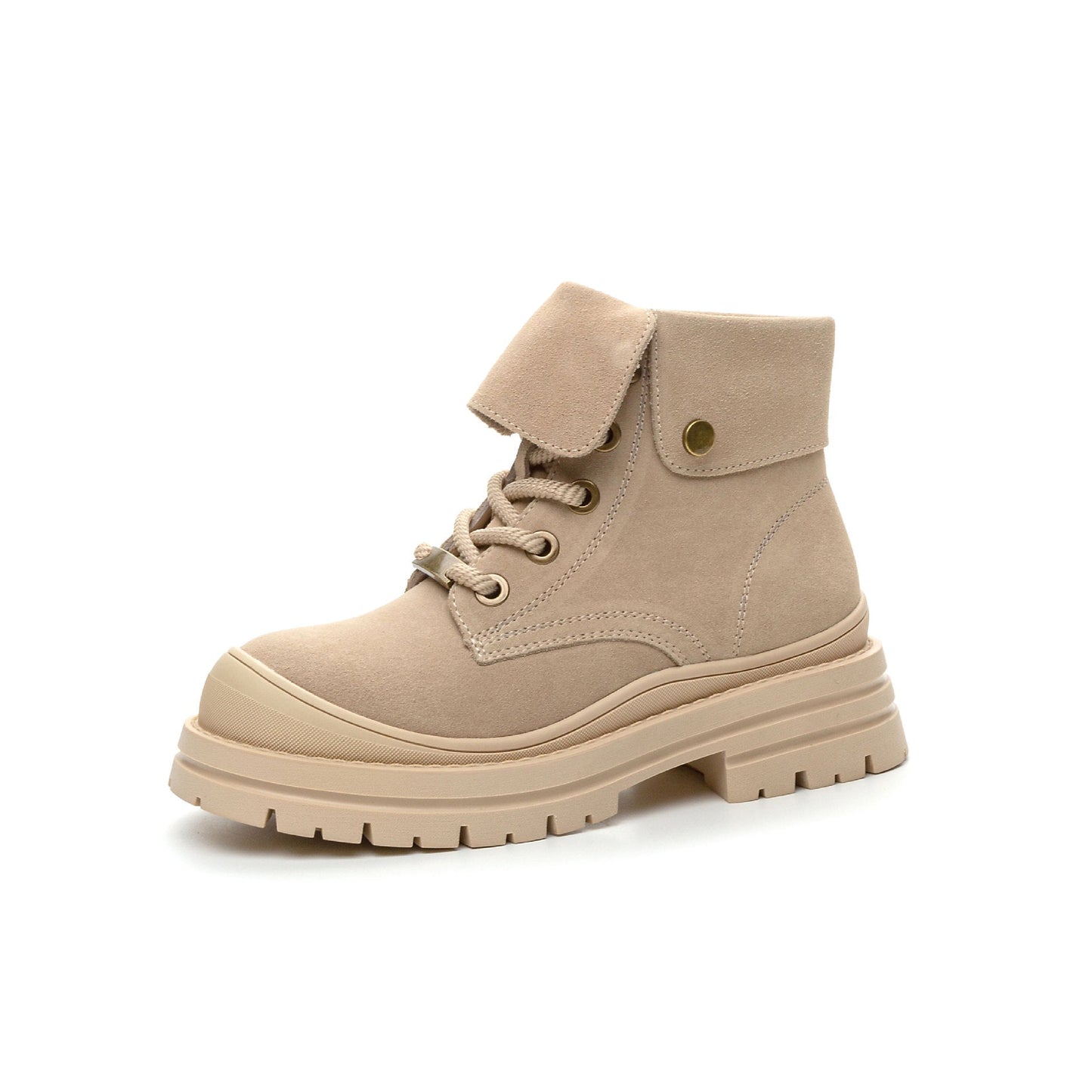 Well Tailored Boots with a Graceful Silhouette