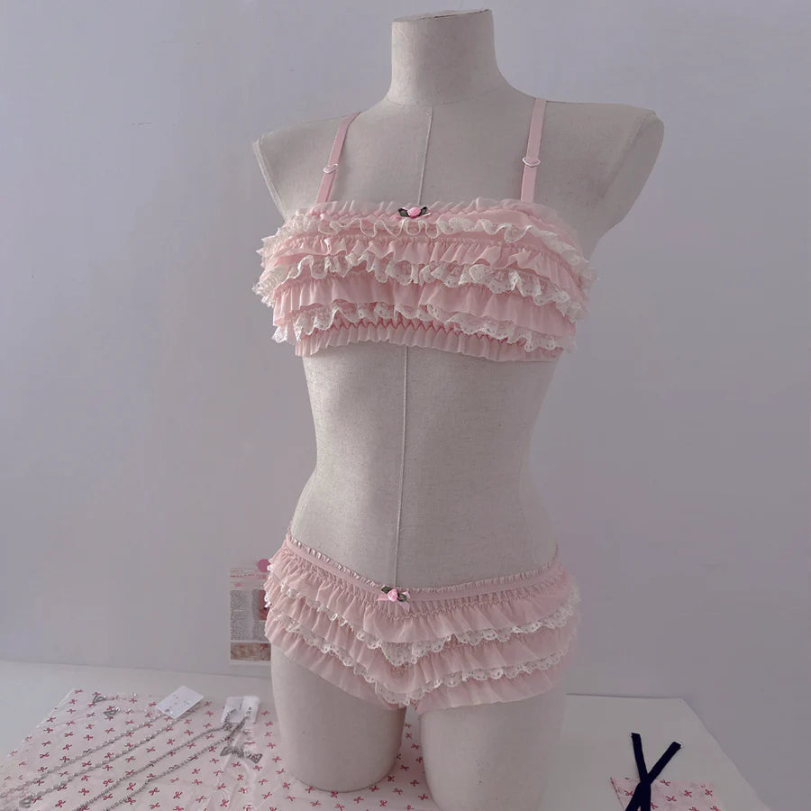 Gracefully Styled Garment for Any Occasion