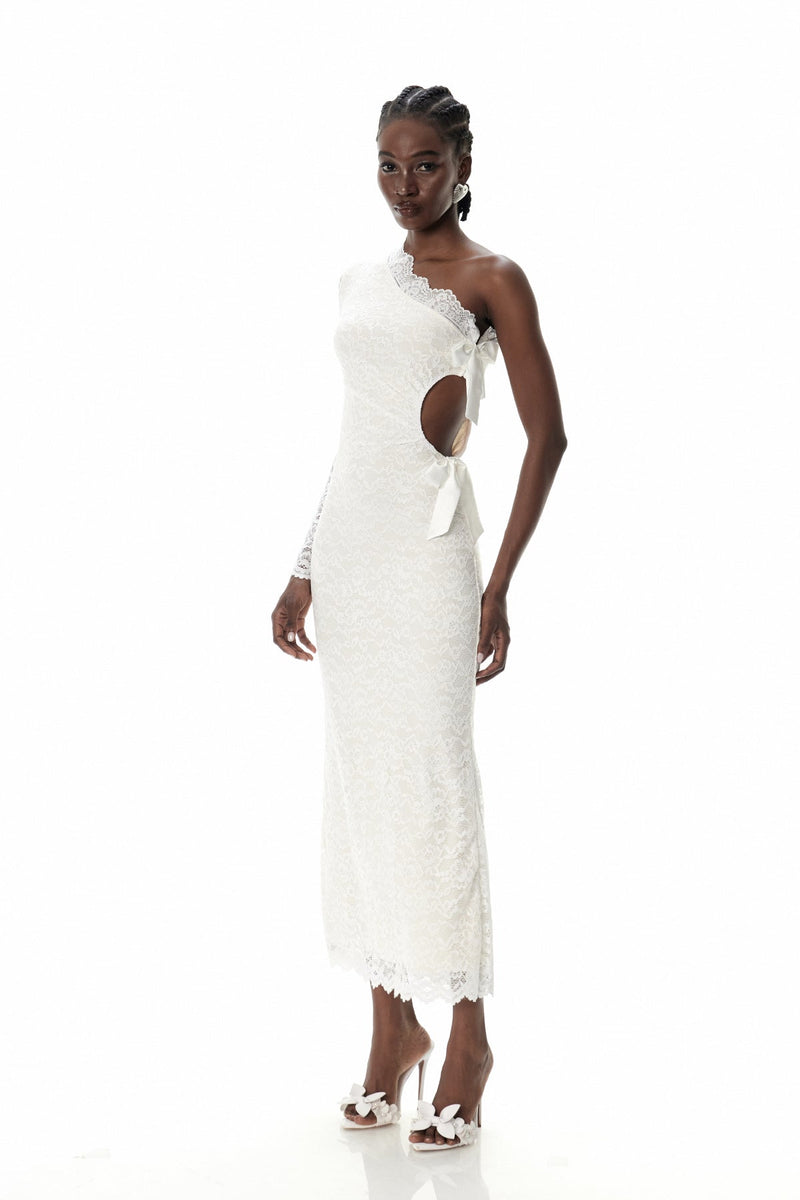 A Vintage Style Dress with Delicate Timeless Details