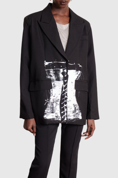 Sophisticated Garment with a Clean Classic Look