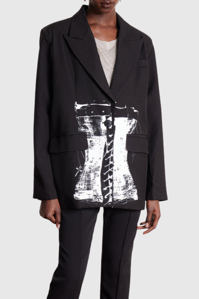 Sophisticated Garment with a Clean Classic Look
