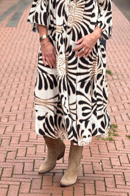 A Vintage Style Dress with Delicate Timeless Details