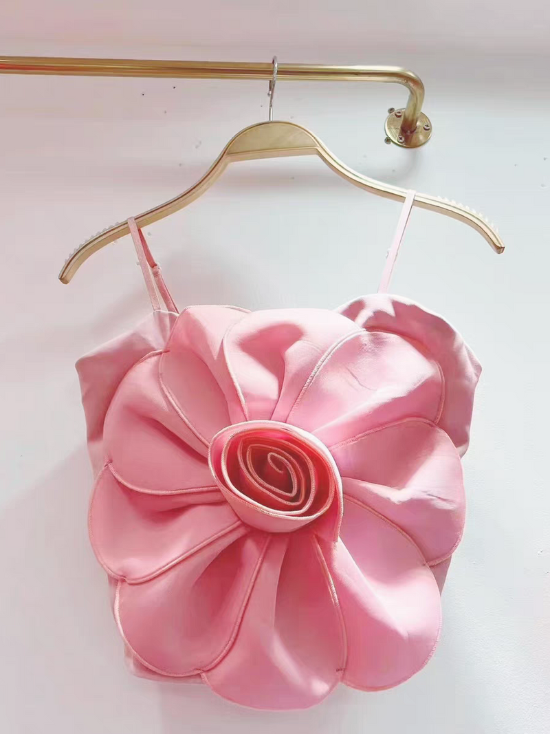 Classic Vintage & Enduringly Stylish Top
