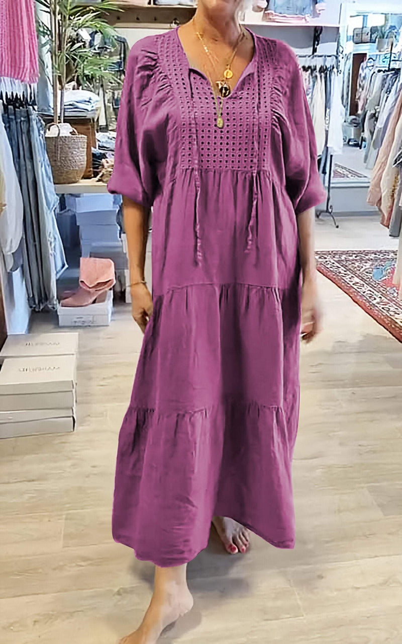 Classic Vintage Dress with a Flattering Fit