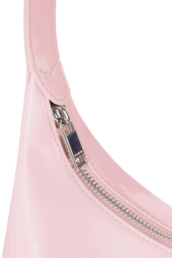 Effortlessly Elegant Bag with a Timeless Design