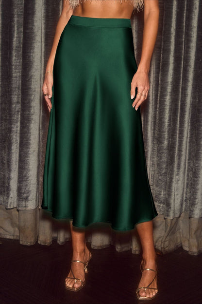 Beautifully Finished Garment in a Timeless Design