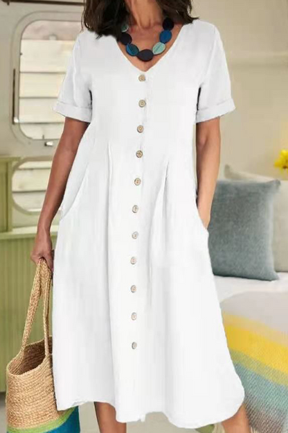 Sophisticated Dress with a Clean Classic Look