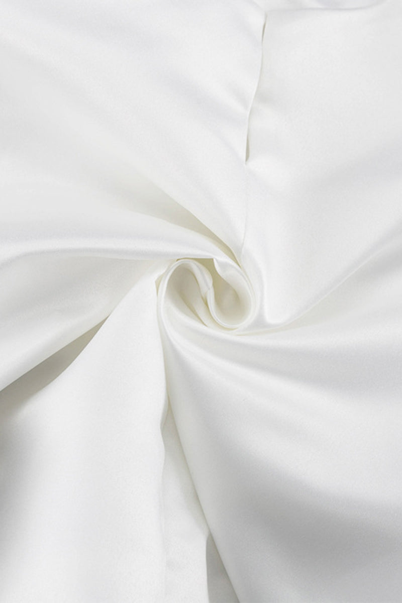 Gracefully Styled Blouse for Any Occasion