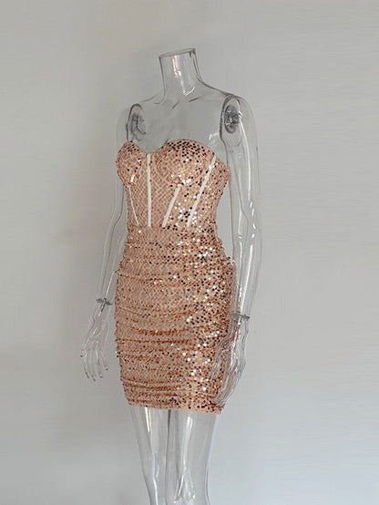 Gracefully Styled Dress for Any Occasion
