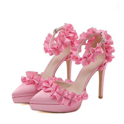 Well Tailored Heels with a Graceful Silhouette