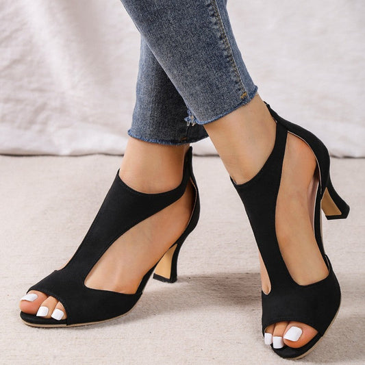 Polished Shoes with an Effortless Classic Look
