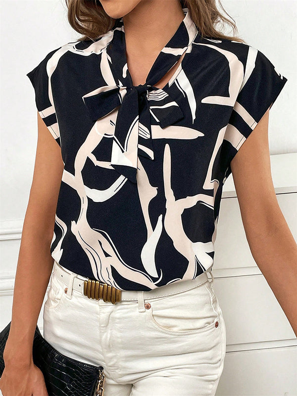 Beautifully Finished Blouse in a Timeless Design