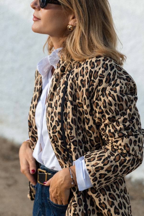 Sophisticated Jacket with a Clean Classic Look