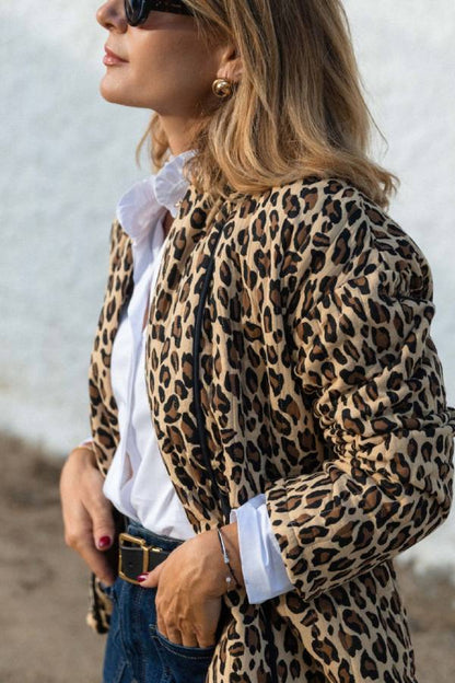 Sophisticated Jacket with a Clean Classic Look