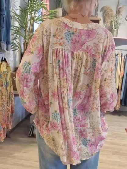A Vintage Style Top with Delicate Timeless Details