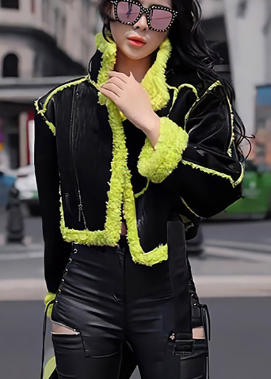 Elegantly Styled Coat for Everyday Wear