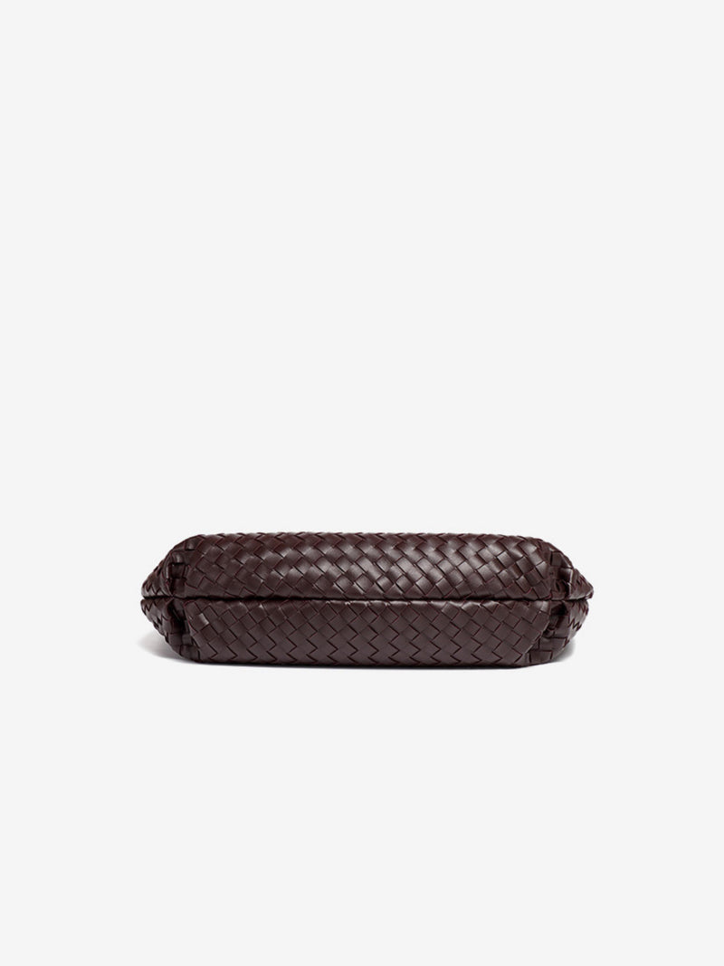 Beautifully Finished Bag in a Timeless Design