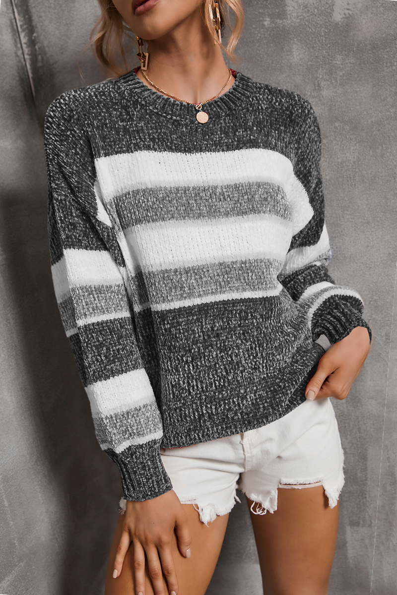 Polished Sweater with an Effortless Classic Look