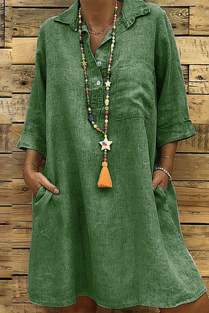 Beautifully Finished Dress in a Timeless Design