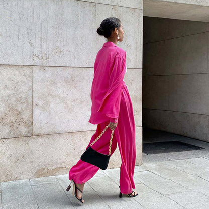 Well Tailored Trousers with a Graceful Silhouette