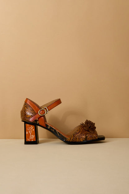 A Vintage Style Heels with Delicate Timeless Details