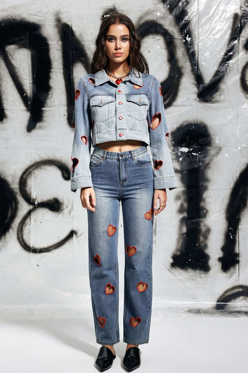Beautifully Finished Garment in a Timeless Design