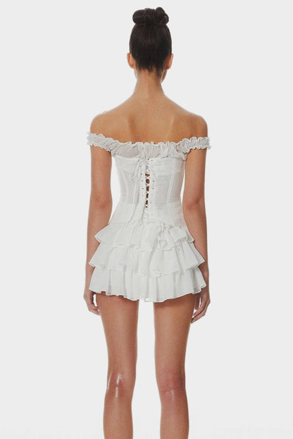 Beautifully Finished Garment in a Timeless Design