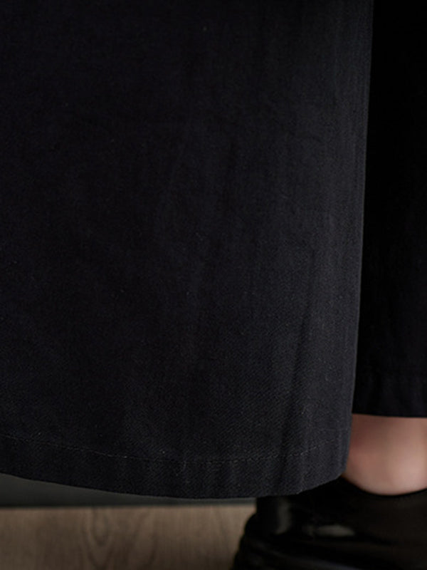 Effortlessly Elegant Pants with a Timeless Design