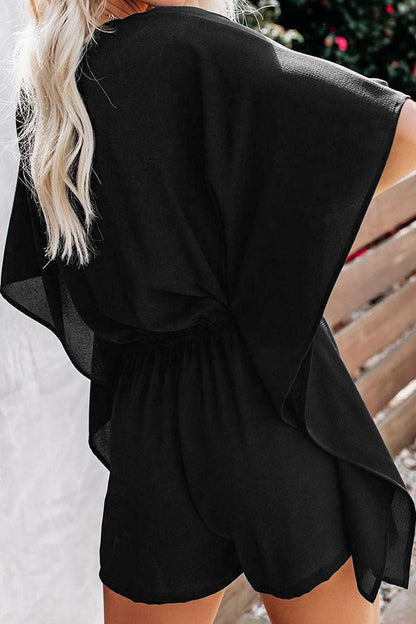 Effortlessly Elegant Garment with a Timeless Design