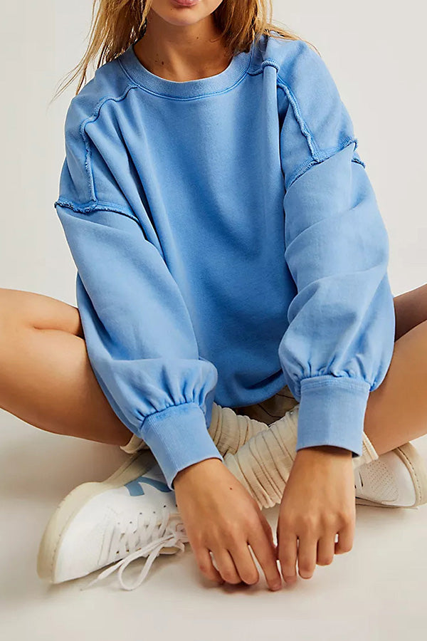 Effortlessly Elegant Sweater with a Timeless Design