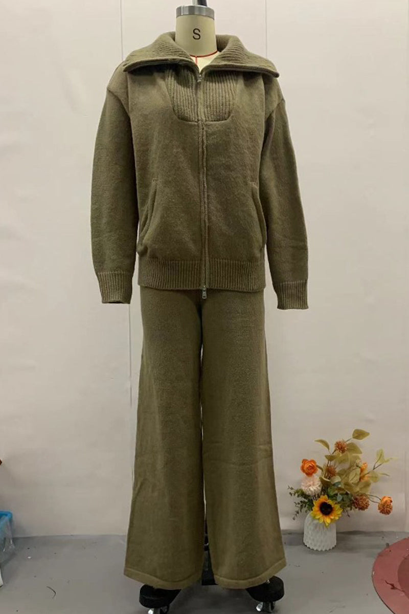 Sophisticated Garment with a Clean Classic Look