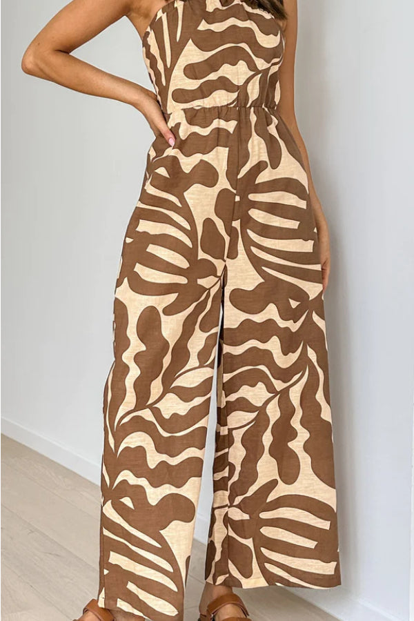 Well Tailored Garment with a Graceful Silhouette