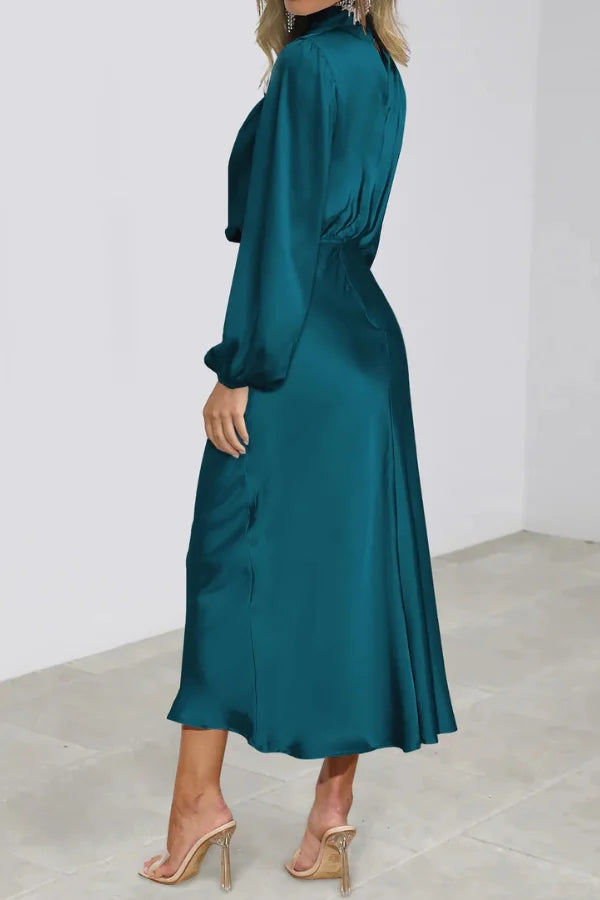 Well Tailored Garment with a Graceful Silhouette