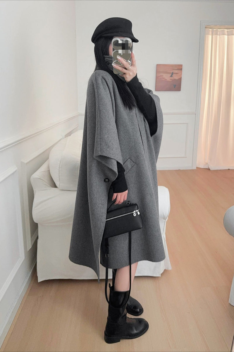 Elegantly Styled Coat for Everyday Wear