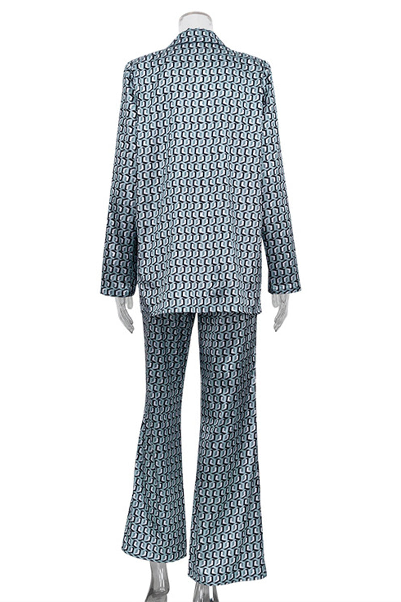 A Vintage Style Garment with Delicate Timeless Details