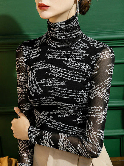 Effortlessly Elegant T-Shirt with a Timeless Design