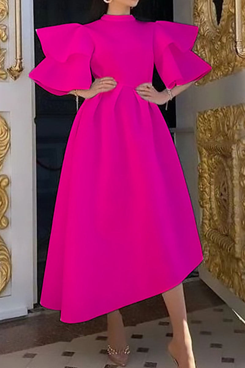 Well Tailored Dress with a Graceful Silhouette