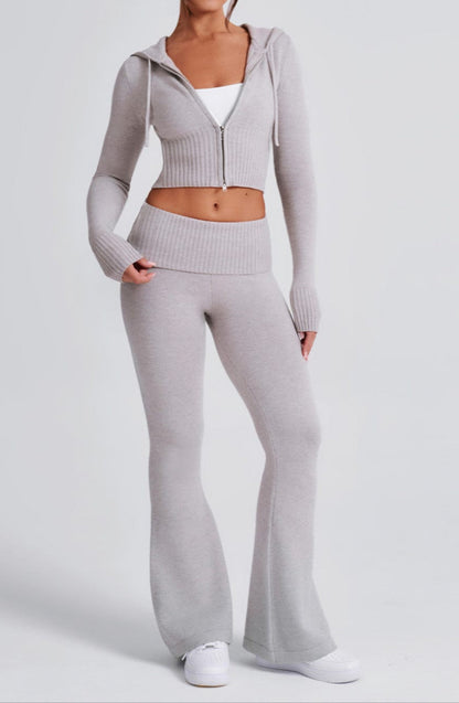 Gracefully Styled Pants for Any Occasion