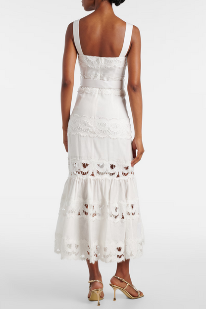 Polished Dress with an Effortless Classic Look