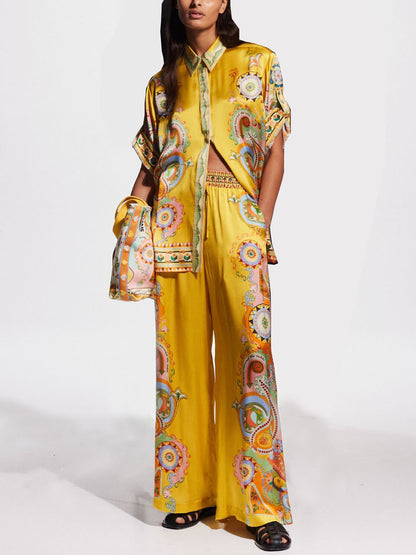Beautifully Finished Pants in a Timeless Design