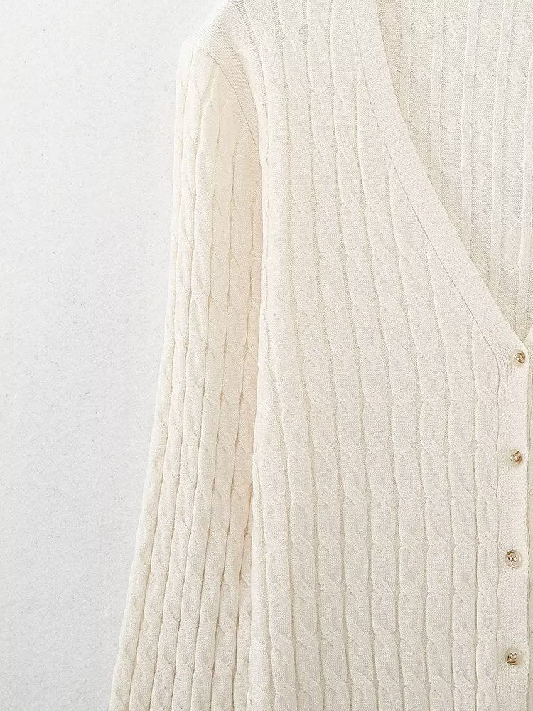 Classic Vintage & Enduringly Stylish Coat