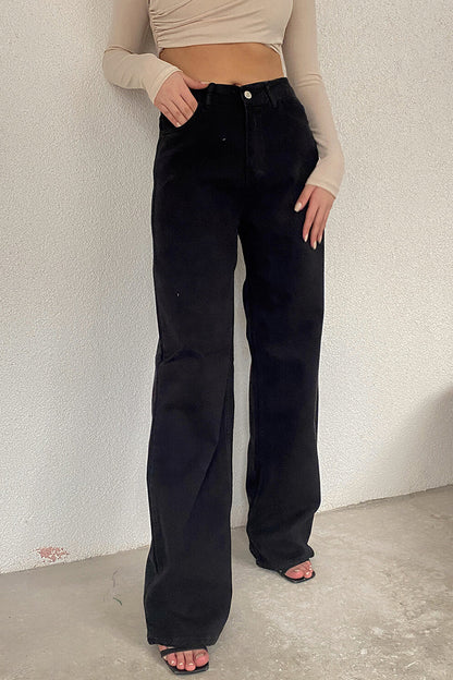 Beautifully Finished Garment in a Timeless Design