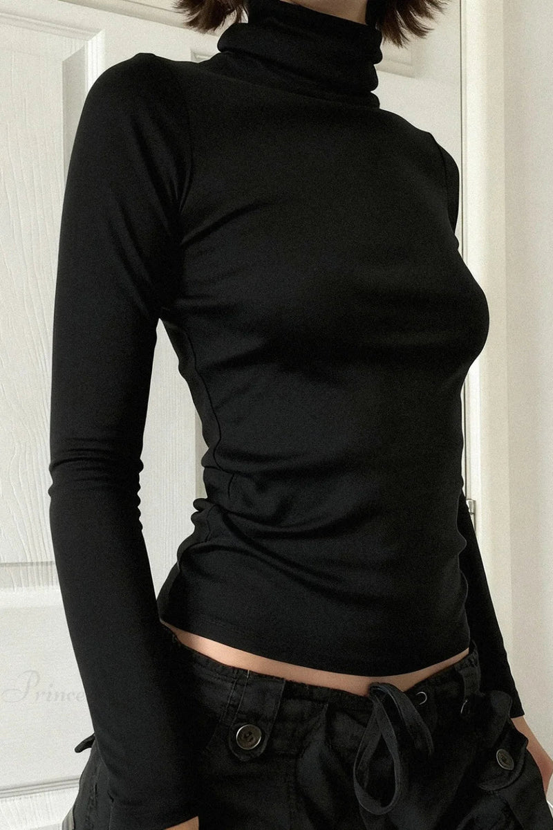Gracefully Styled Garment for Any Occasion