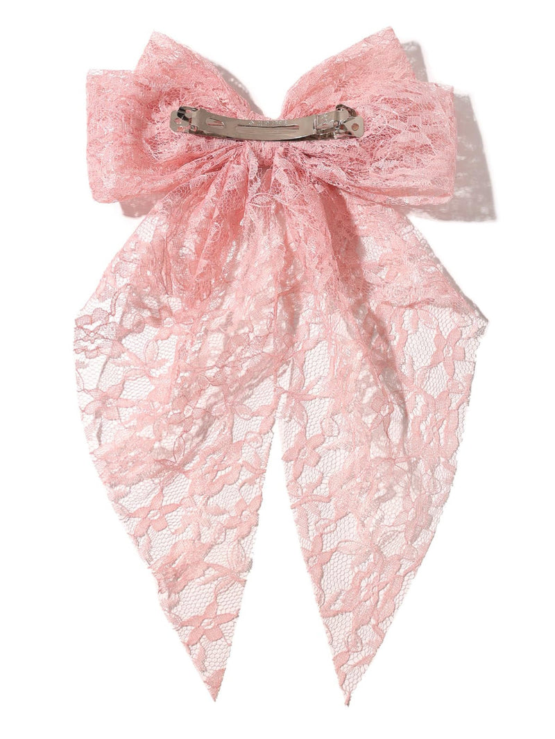 Well Tailored Garment with a Graceful Silhouette