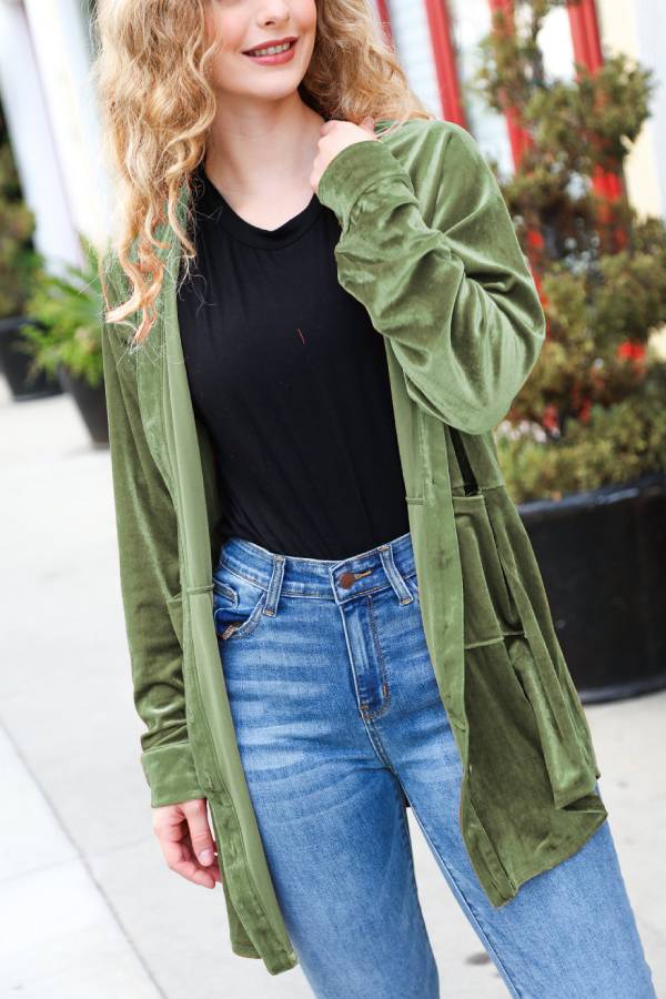 Elegantly Styled Top for Everyday Wear