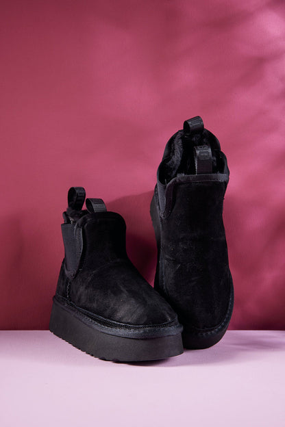 Gracefully Styled Boots for Any Occasion
