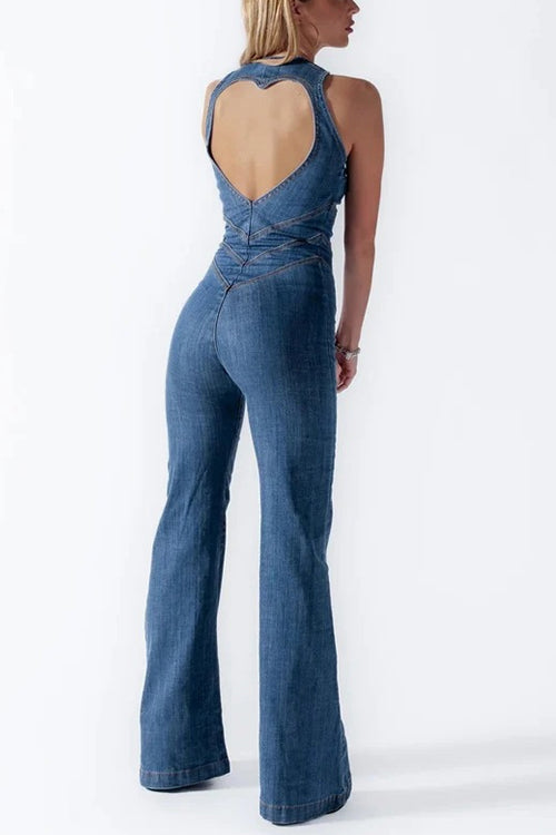 Well Tailored Garment with a Graceful Silhouette